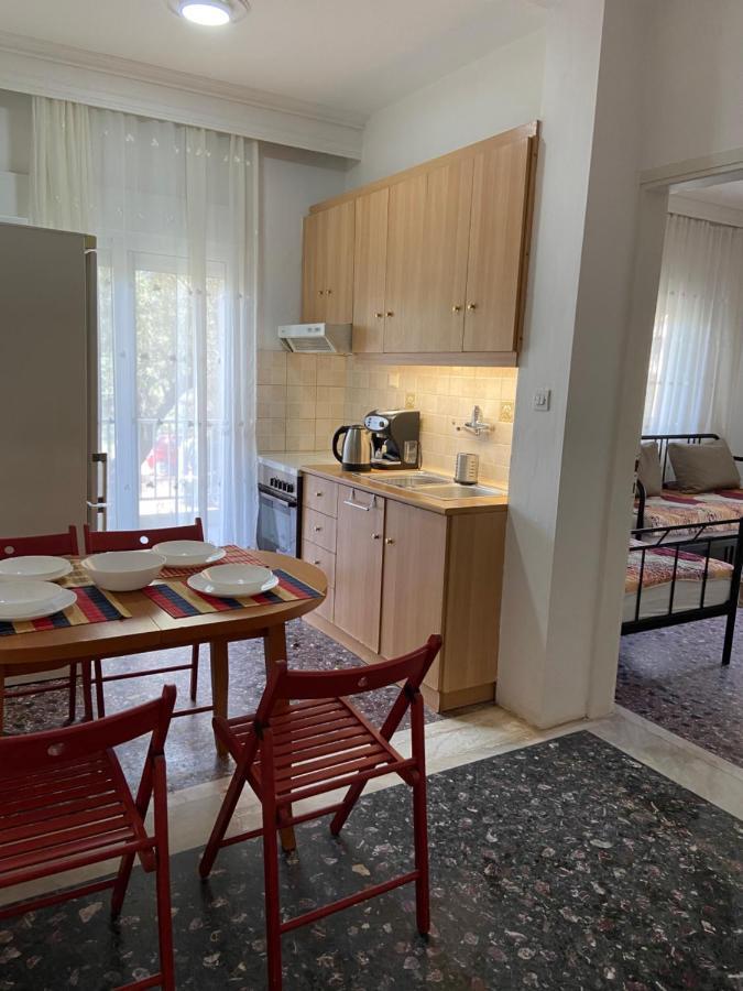 Stefani Apartment With A Sea View Terrace! Nea Moudania Exterior foto